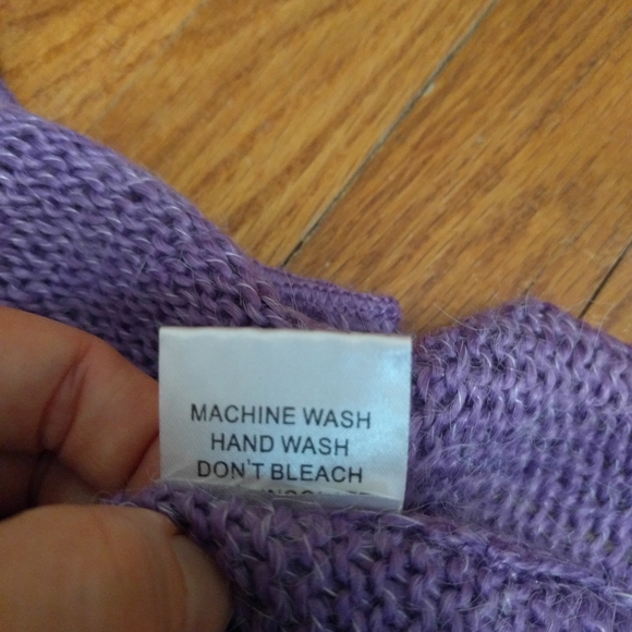 Beautiful Purple Crochet Top - Picture 10 of 10